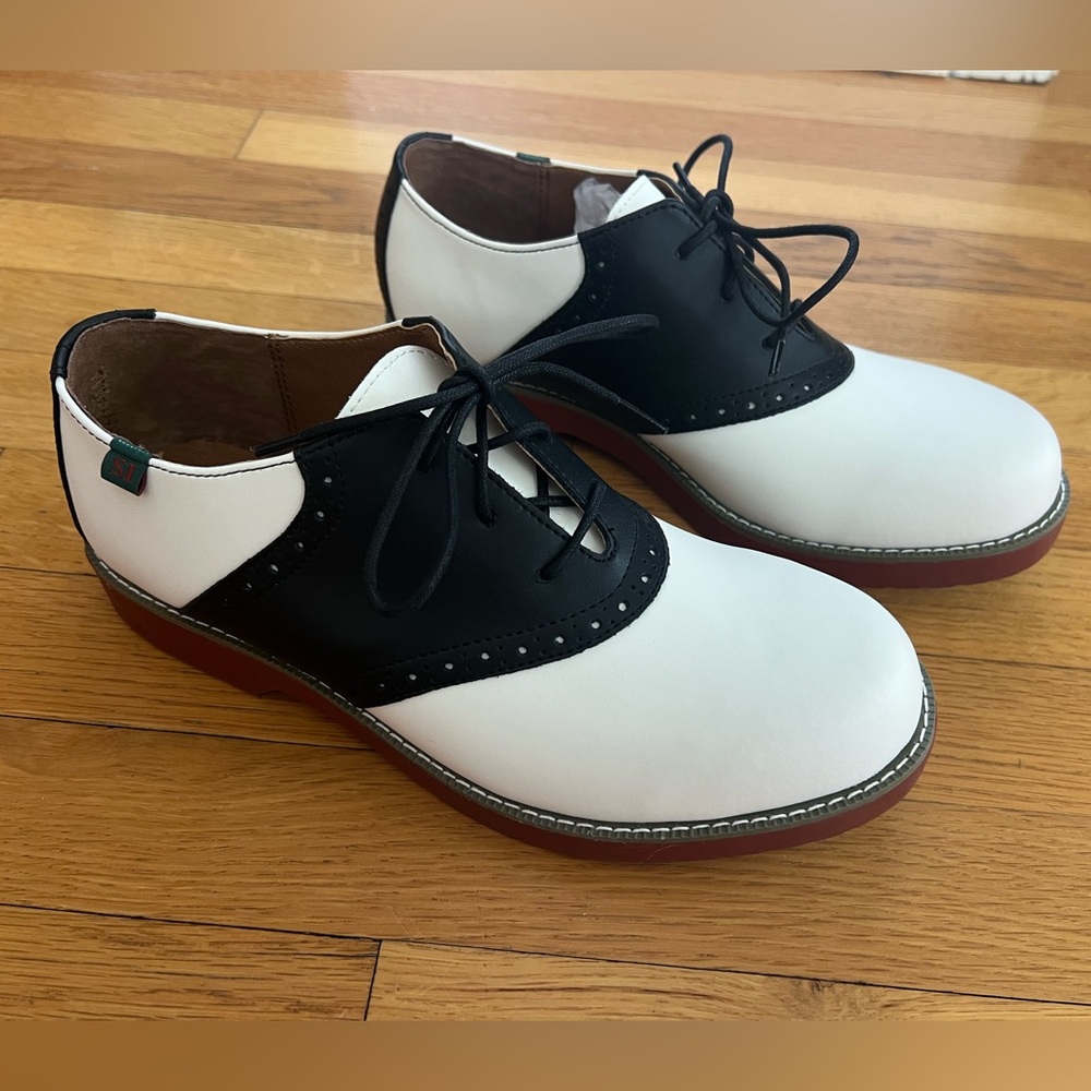 NEW School Issue Saddle Oxfords - Women’s Size 10